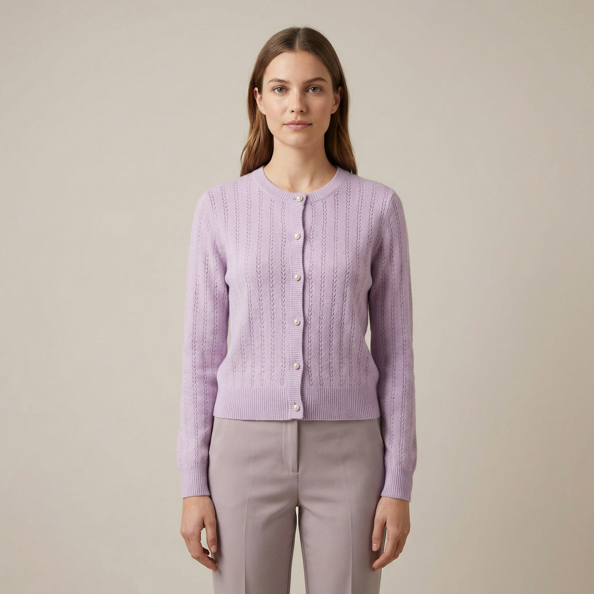 Propínací kardigan s ažurovým vzorem a perleťovými knoflíky