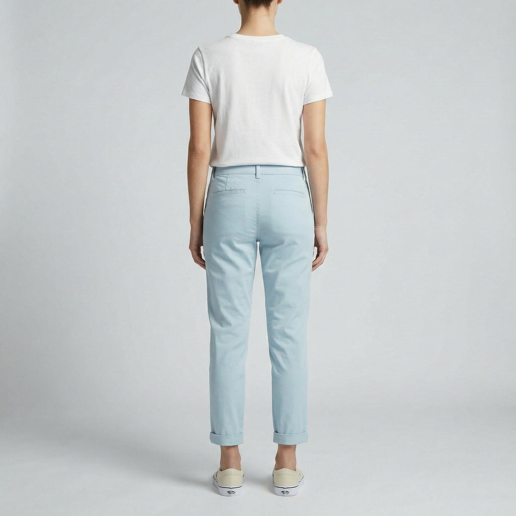 Zužené chinos kalhoty s ohrnutým lemem