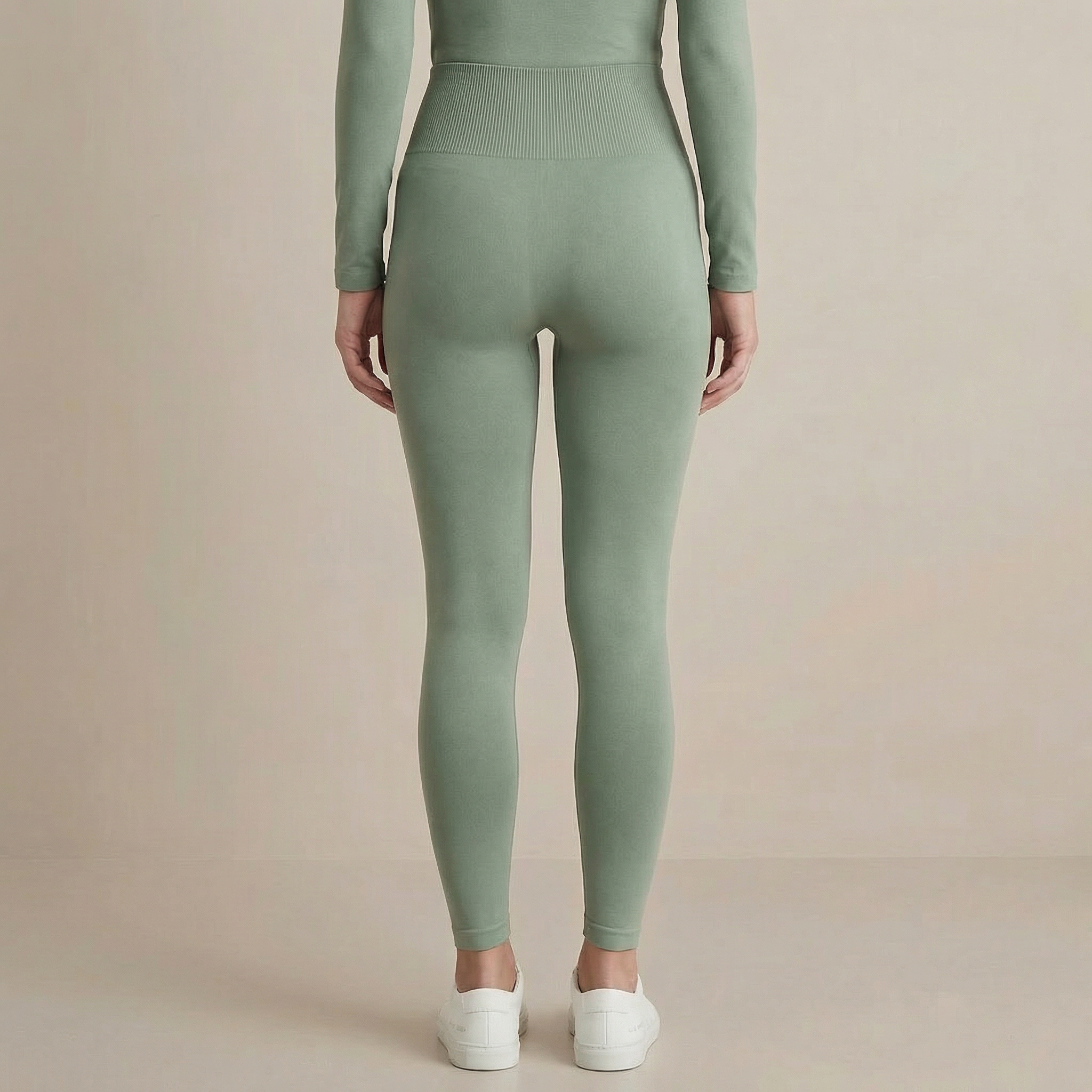 Bezešvé legíny s vysokým pasem a žebrovaným pasem